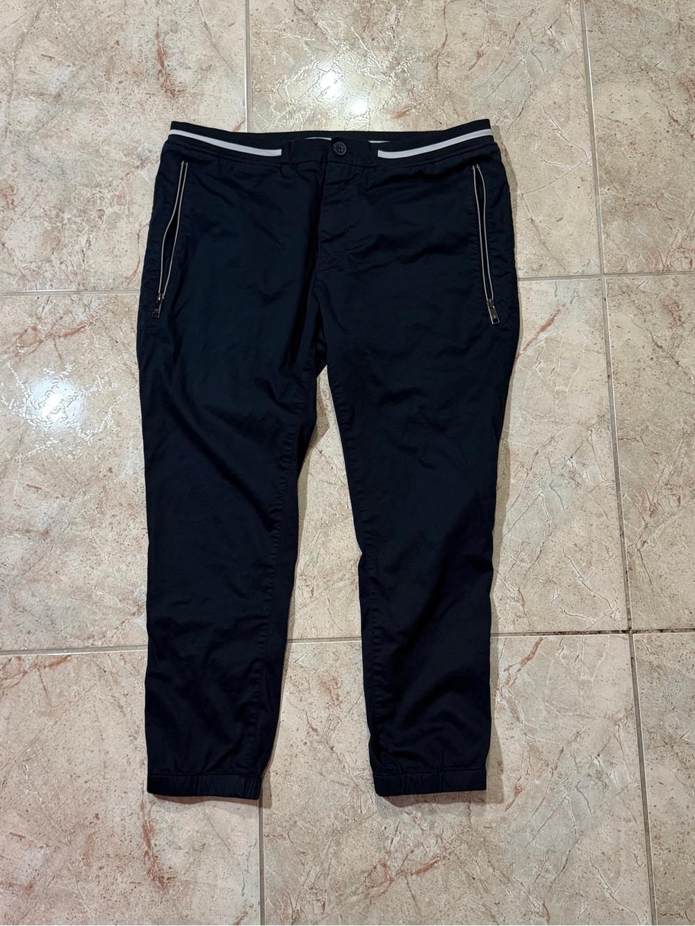 A|X Armani Exchange Navy Tailored Jogger Pants Men’s Size 36